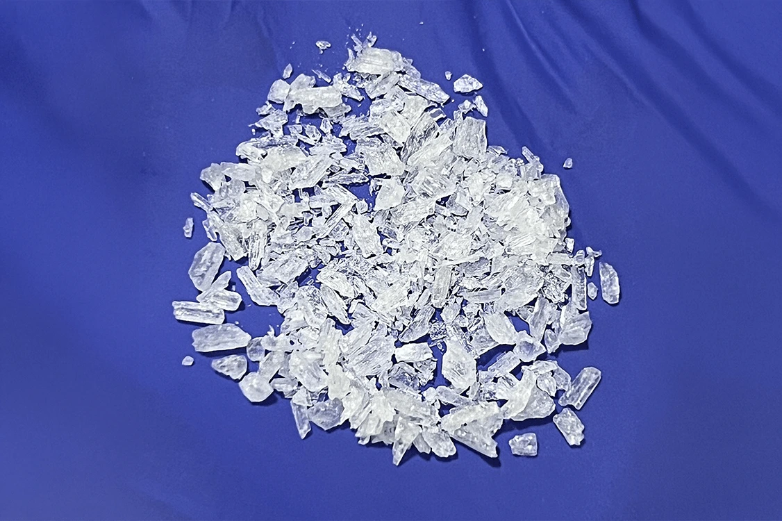 photograph of shards of methamphetamine hydrochloride, commonly known as "crystal meth"